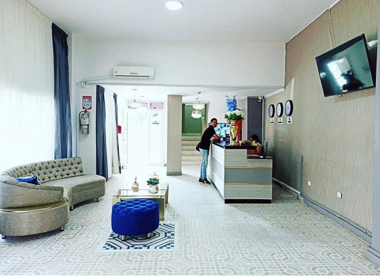 Hotel Canadiense Barranquilla บาร์รังกีญา ภายนอก รูปภาพ