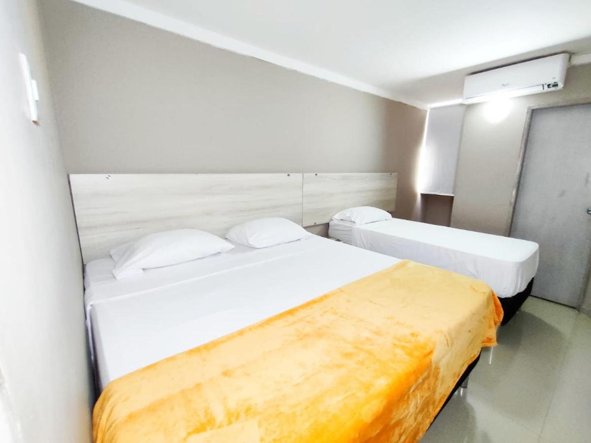 Hotel Canadiense Barranquilla บาร์รังกีญา ภายนอก รูปภาพ