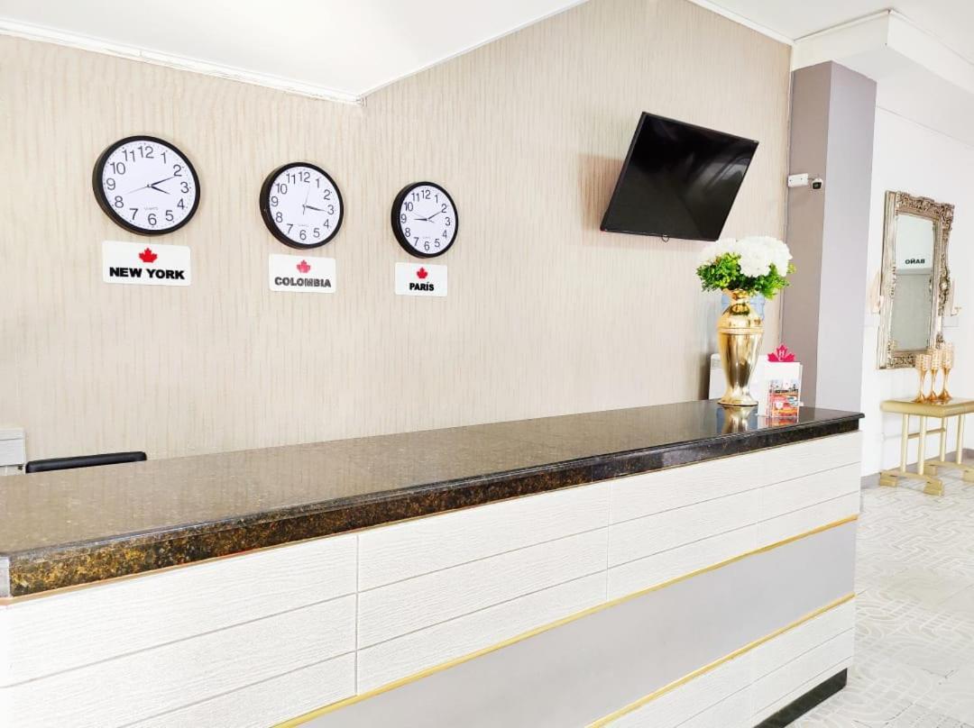 Hotel Canadiense Barranquilla บาร์รังกีญา ภายนอก รูปภาพ
